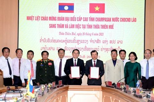 Tăng cường quan hệ hữu nghị, hợp tác với tỉnh Champasak