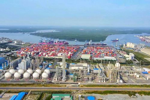 Bà Rịa - Vũng Tàu đón 'đại bàng' phát triển công nghiệp hóa chất