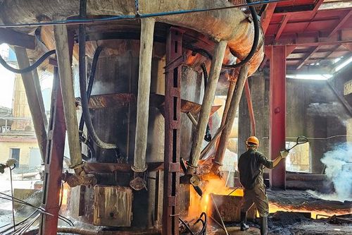 Công ty CP Phân lân nung chảy Văn Điển: Sôi nổi phong trào thi đua thiết thực chào mừng kỷ niệm