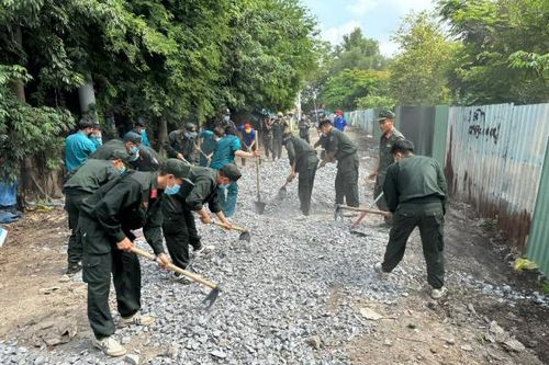 Hoạt động thiết thực trong lễ ra quân công tác dân vận của tuổi trẻ Công an tỉnh Bình Dương