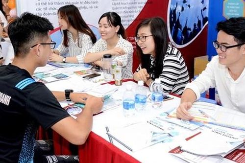 Vì sao giáo viên lớp 9 không mặn mà với công tác tư vấn phân luồng tuyển sinh vào lớp 10?