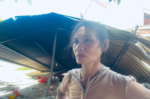 Xe khách tông sập nhà dân ở Phú Yên: Chủ nhà thoát nạn nhờ ra ngoài ăn tối