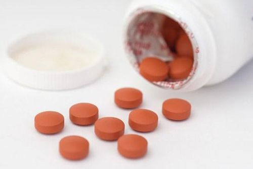 Nguy kịch vì tự ý sử dụng thuốc