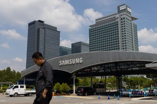 Con cháu gia tộc Samsung vay 3 tỷ USD để trả thuế thừa kế