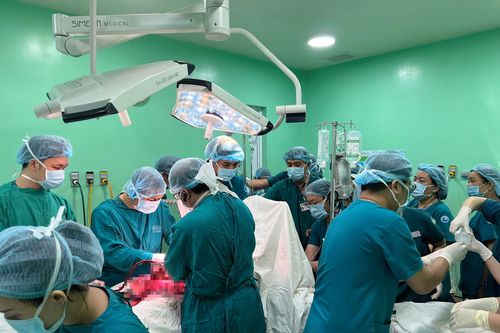 Thai phụ nguy kịch sau dấu hiệu bụng như muốn vỡ tung