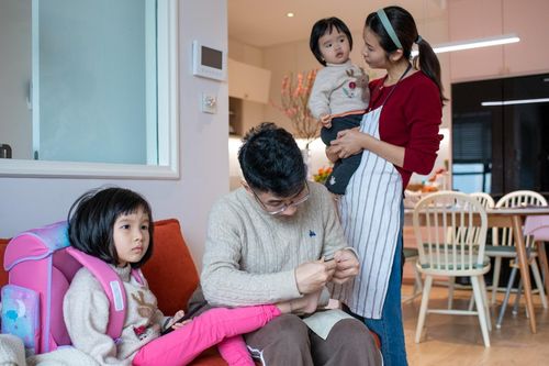 Niềm hạnh phúc của các gia đình khi đón con đầu lòng