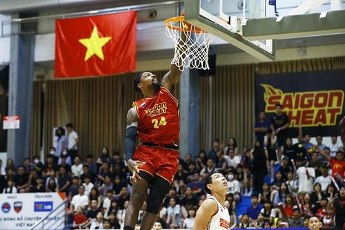Saigon Heat xây chắc ngôi vị dẫn đầu