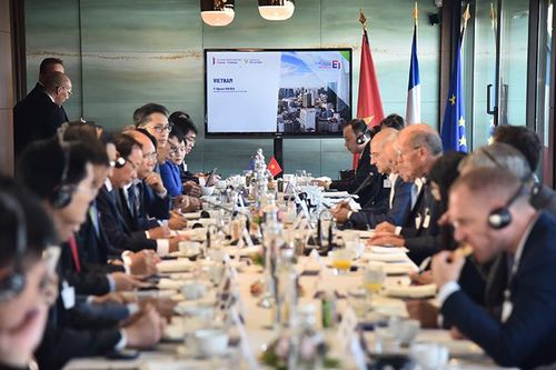 Doanh nghiệp Pháp quan tâm các dự án phát triển đô thị của Thành phố Hồ Chí Minh