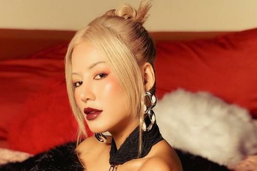 Bóng hồng 'Rap Việt' EVY nóng bỏng có gì 'hot' mà được ví là 'truyền nhân' của 'Big city boy' Binz?