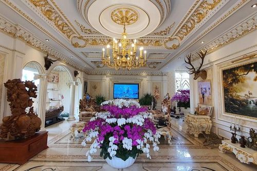 Bên trong biệt thự 'dát vàng' mọi góc của đại gia Hải Dương