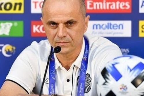 HLV Hà Nội FC phàn nàn về V.League 2023