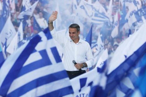 Hy Lạp có thủ tướng mới: Chính sách kinh tế là đòn bẩy đưa ông Mitsotakis trở lại