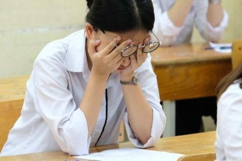 Giúp sĩ tử an toàn sức khỏe mùa thi