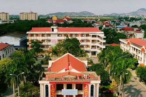 Trưởng 1 khoa thuộc Trường đại học Hải Phòng thừa nhận 'gạ tình' nữ sinh