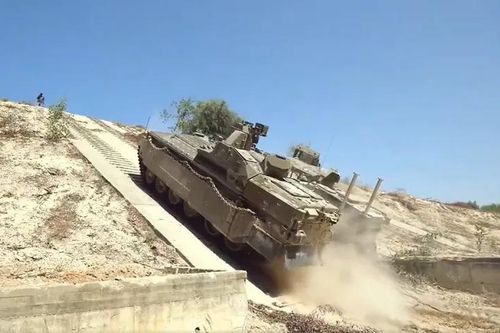 Israel trình làng xe bọc thép chở quân Namer 1500 thế hệ mới