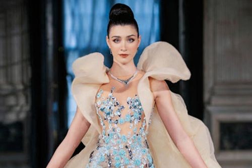 Trang sức CAO Fine Jewellery tỏa sáng lộng lẫy trong show Hoàng Hải