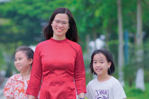 Nên bao bọc hay để con sống trải nghiệm?