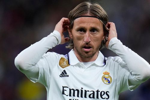Modric gia hạn Real Madrid: Vũ điệu vượt thời gian