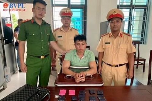CSGT Công an tỉnh Nghệ An bắt giữ nhiều tội phạm ma túy