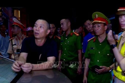 Khởi tố lái xe chống người thi hành công vụ