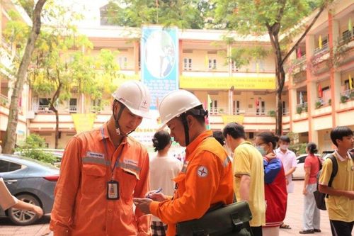 Bản tin 27/6: Bố trí 6.500 ca trực bảo đảm điện kỳ thi tốt nghiệp THPT