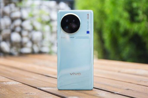Ảnh chi tiết Vivo X90s: Chống nước, chip Dimensity 9200+, RAM 12 GB, sạc 120W, giá hấp dẫn