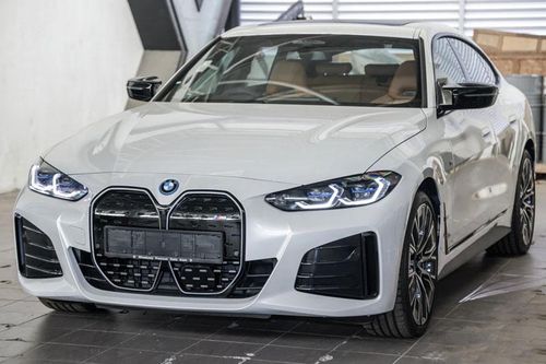 Chi tiết BMW i4 M50 2023: Công suất 544 PS, phạm vi hoạt động 510 km/lần sạc, giá hơn 2,1 tỷ đồng