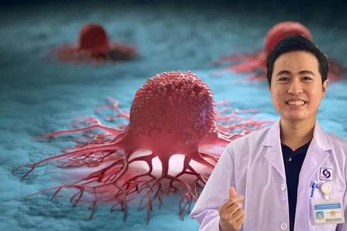 Bác sĩ giải đáp thắc mắc về việc ung thư có lây và có di truyền hay không?