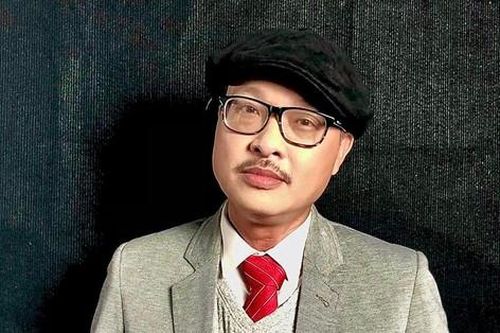 Diễn viên Trọng Hiếu: 'Muốn nổi tiếng, kẻ đón người đưa cũng không được'