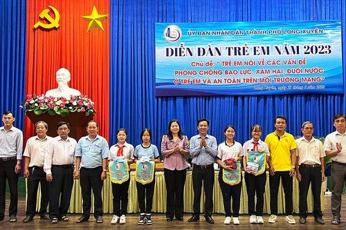 Diễn đàn trẻ em TP. Long Xuyên lần I/2023