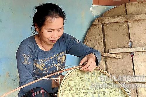 Chí Minh: Phát huy lợi thế, tăng thu từ nghề truyền thống