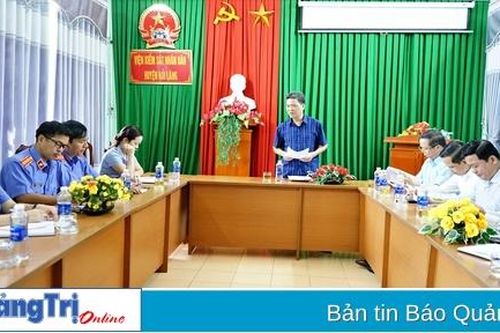 Ban Pháp chế HĐND tỉnh làm việc với Viện kiểm sát nhân dân huyện Hải Lăng