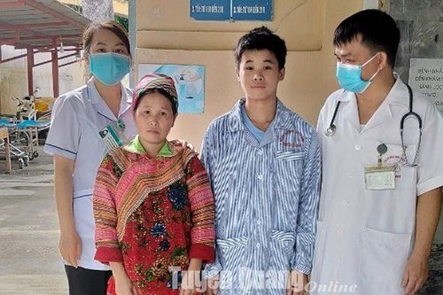 24 ngày 'chiến đấu' cứu bệnh nhân bị uốn ván thoát khỏi 'lưỡi hái tử thần'