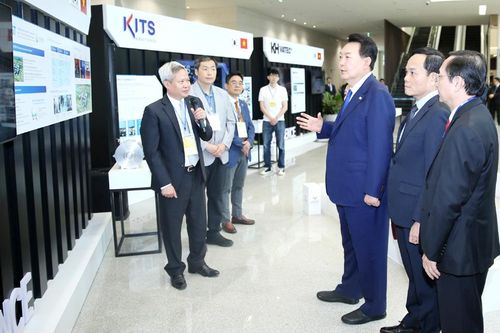 Tổng thống Hàn Quốc Yoon Suk Yeol: Việt Nam và Hàn Quốc chú trọng nâng tầm mối quan hệ đối tác kỹ thuật số