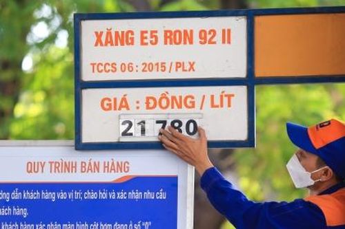 Đề xuất hình thành sàn giao dịch cung cấp xăng dầu