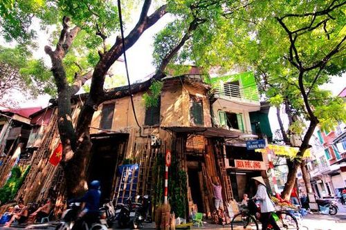 Quanh chuyện 'giãn dân phố cổ'