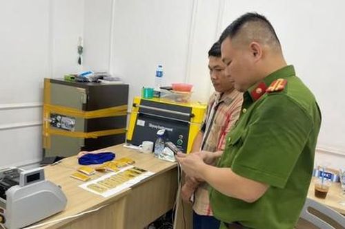 Khởi tố vụ buôn lậu tại hai Công ty vàng Phú Cường và Công ty vàng Phú Quý