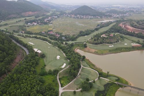 Nhiều băn khoăn về việc Bắc Giang muốn đổi 86ha rừng để mở rộng sân golf Yên Dũng