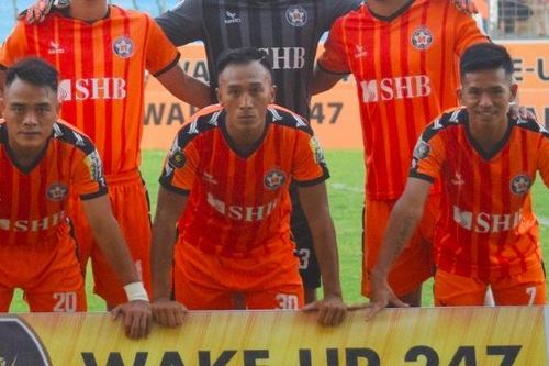 CLB V-League nộp 73.000 USD tiền thua kiện