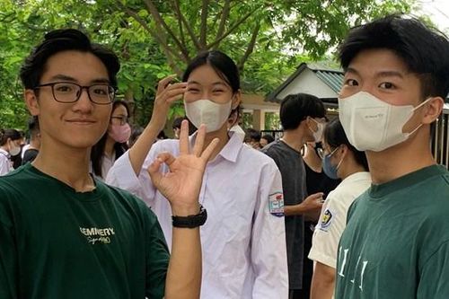 Tham khảo đáp án môn Ngữ văn thi tốt nghiệp THPT 2023
