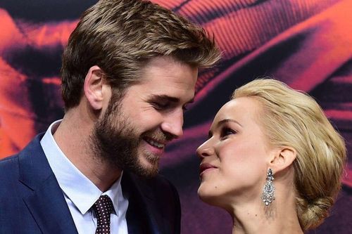 Jennifer Lawrence phủ nhận qua lại với Liam sau lưng Miley Cyrus