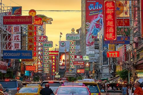 Khách đoàn đổ về Thái Lan dịp hè vì rẻ hơn trong nước