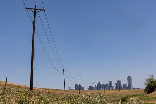Texas phá kỷ lục tiêu thụ điện do nắng nóng