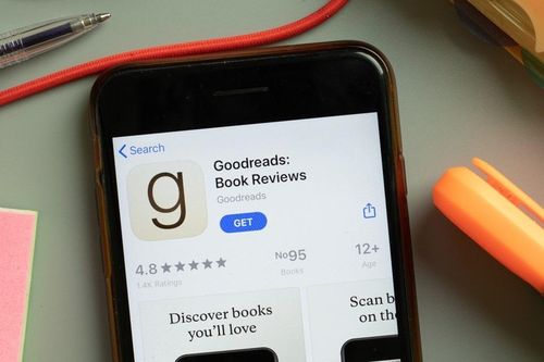 Người dùng phản ứng về sự cố của mạng xã hội đọc sách Goodreads