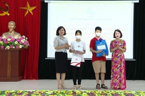 Hội LHPN huyện Thanh Trì: Nhiều hoạt động có ý nghĩa, gắn kết gia đình