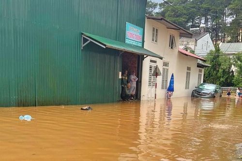 Thành phố trên cao - mưa lớn là ngập