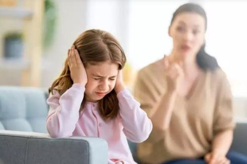 8 lý do cha mẹ nhất định không so sánh con với người khác