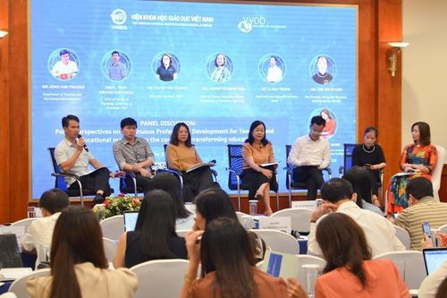 Bồi dưỡng chuyên môn trong bối cảnh chuyển đổi giáo dục