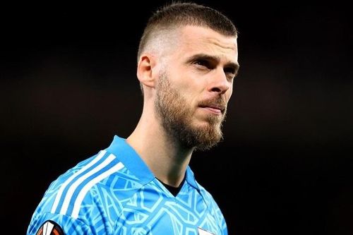 Man United xuống nước với David de Gea