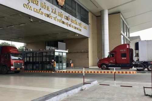Xuất khẩu gần 40.000 tấn vải thiều sang Trung Quốc qua cửa khẩu Kim Thành (Lào Cai)
